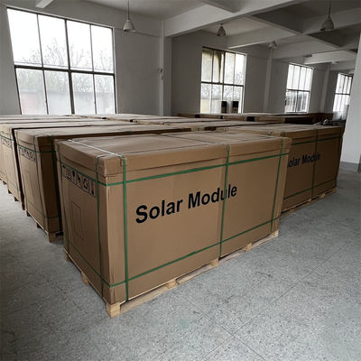 CE TUV Sertifikası 3 Diyot MC 4 25 Tek Kristal Silikon için 450 Watt Güneş Paneli